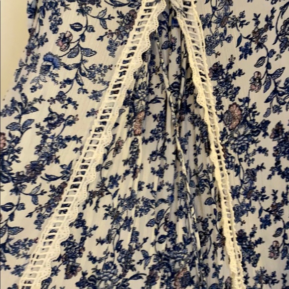 Adorable top - Picture 5 of 6